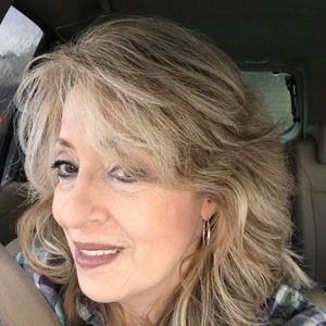 Meet your Posher, Teresa